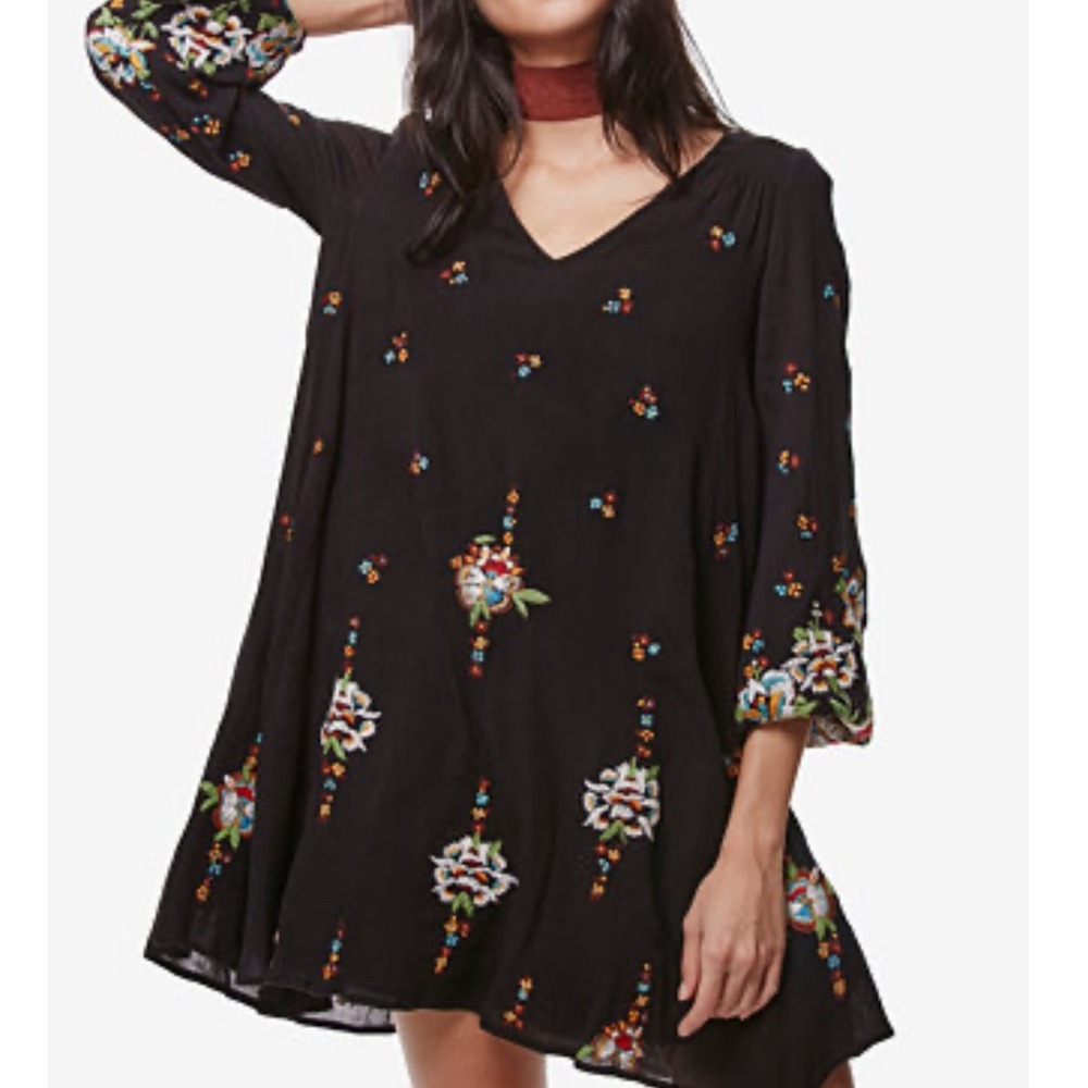 Free People Oxford Embroidered Shift Dress Black V‎ Neck Long Sleeve XS